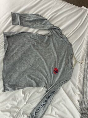 Vineyard Vines Grey Tee with Navy Logo